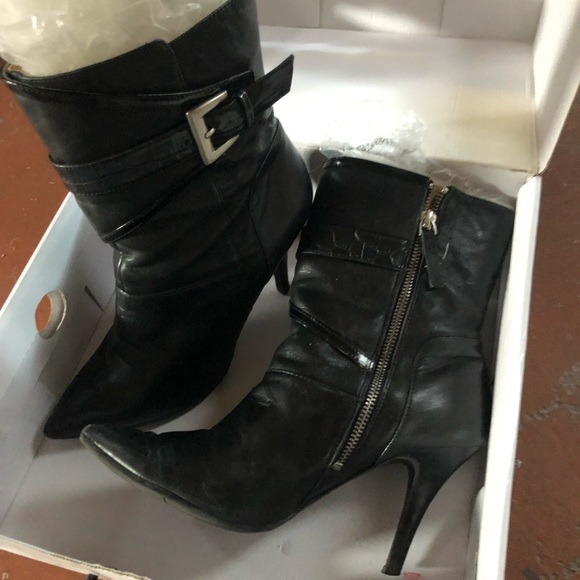 NINE WEST LEATHER HEELED BOOTS STILETTOS 7 1/2 - Picture 6 of 11